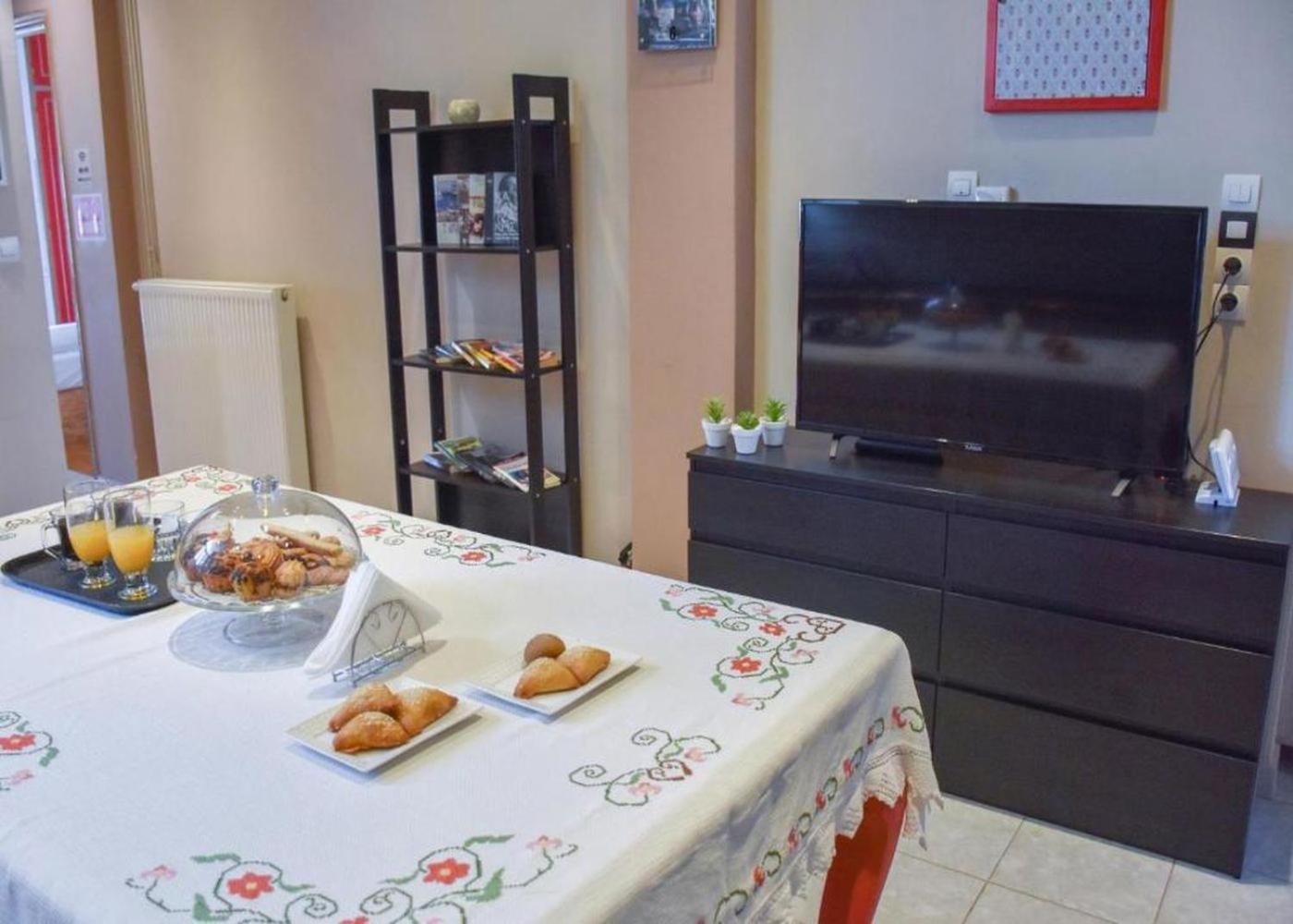 Athens 24-Hours Hostel #Athensairport #Latecheck-In #Privatetransportservice #Groups #Downtown Markópoulon Exteriér fotografie